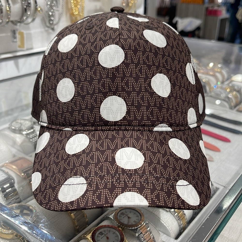 Michael Kors Women's Baseball Cap Hat Adjustable OS Chocolate BROWN DOTS
NWT - Picture 5 of 16
